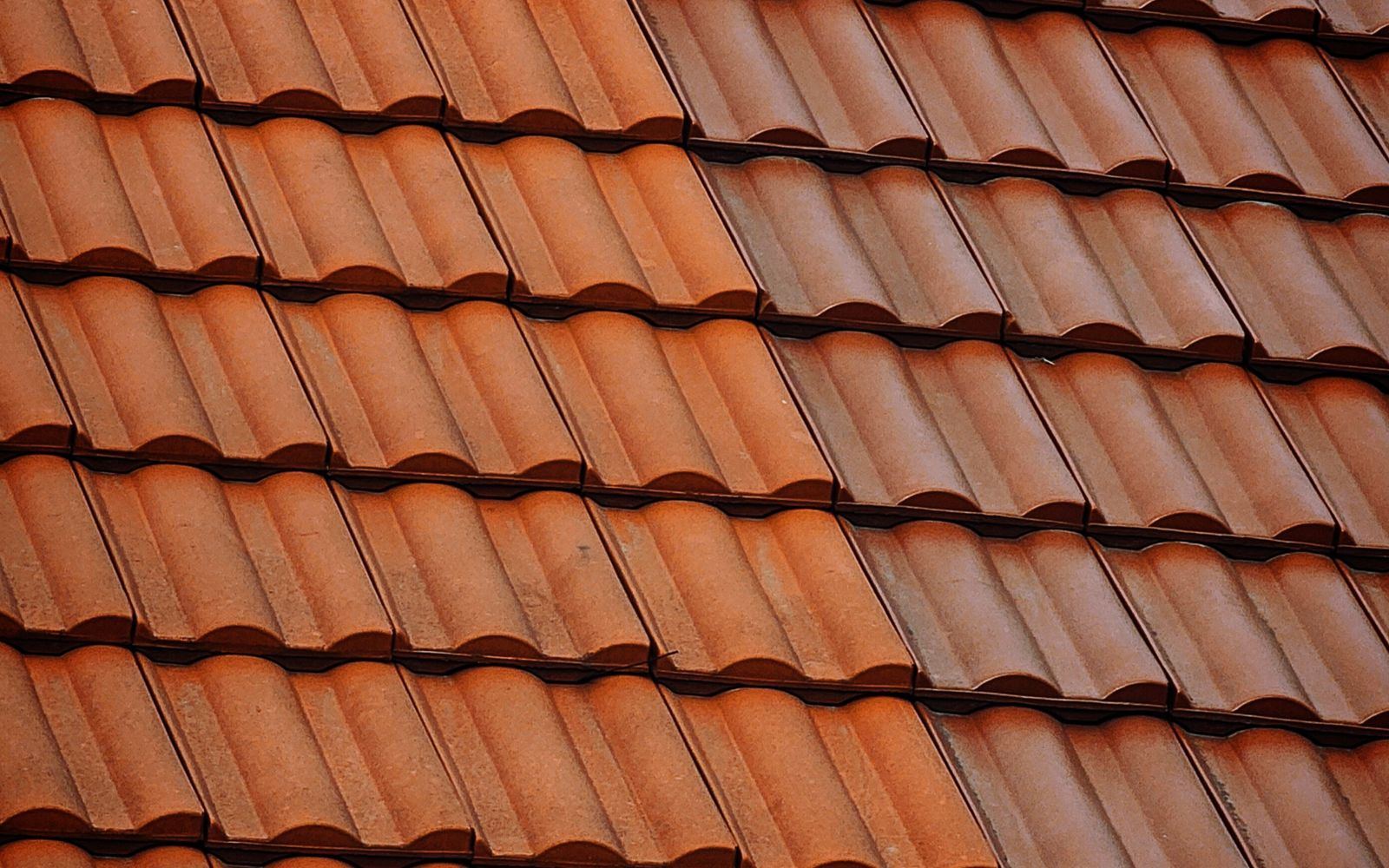SJD Couverture, chantier de couvreur zingueur à Guécélard